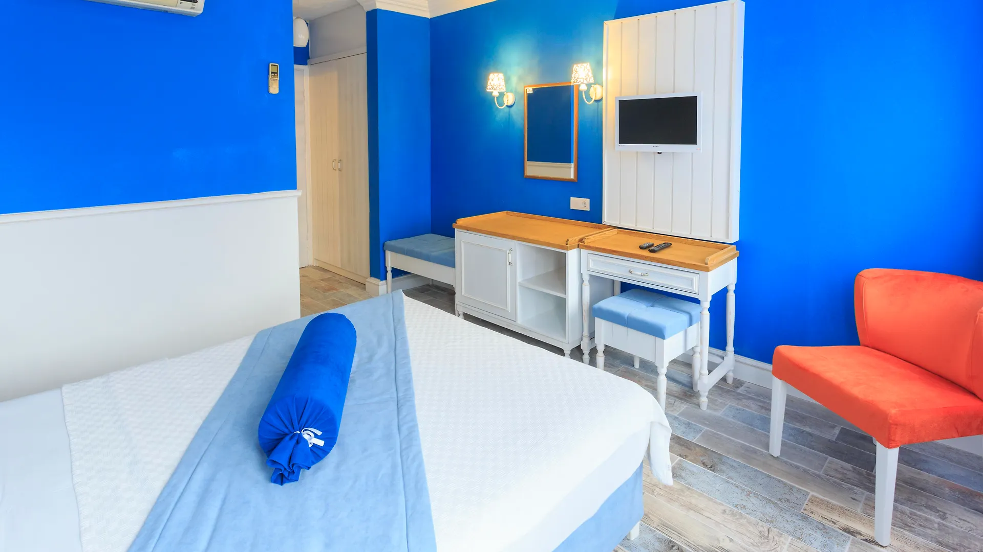 Akdeniz Beach Hotel オルデニズ