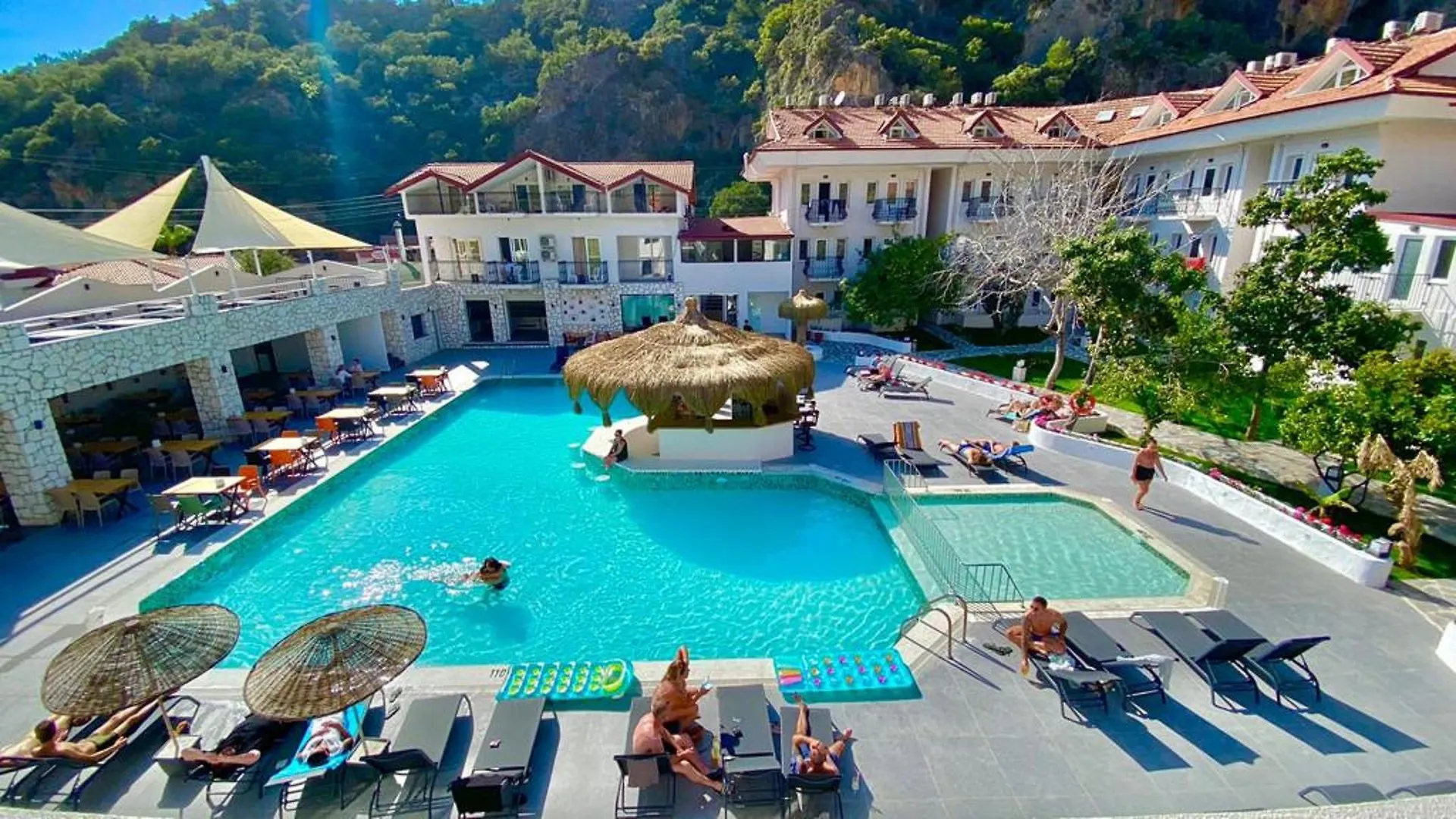 Akdeniz Beach Hotel オルデニズ トルコ