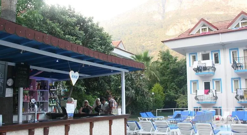 Akdeniz Beach Hotel オルデニズ