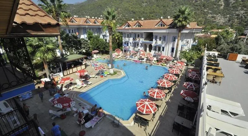 Akdeniz Beach Hotel オルデニズ