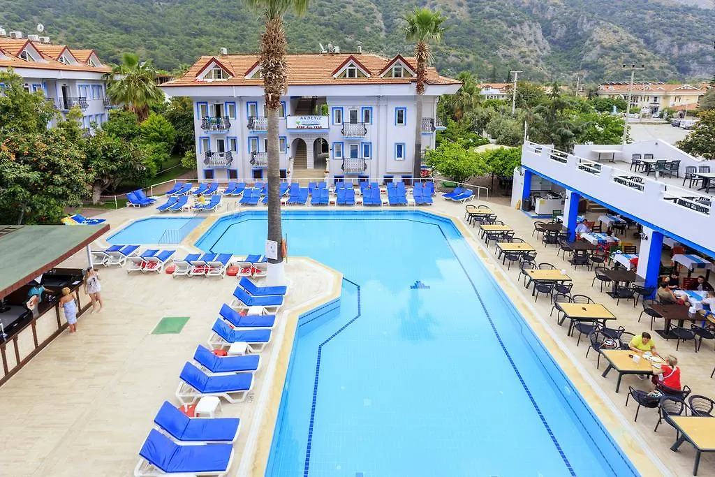 Akdeniz Beach Hotel オルデニズ