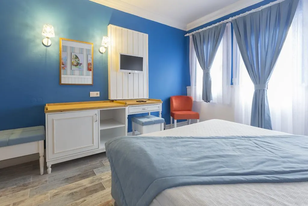 Akdeniz Beach Hotel オルデニズ