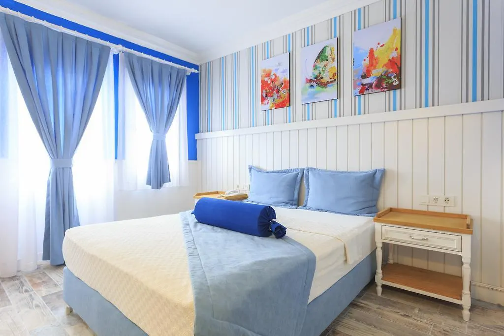 Akdeniz Beach Hotel オルデニズ